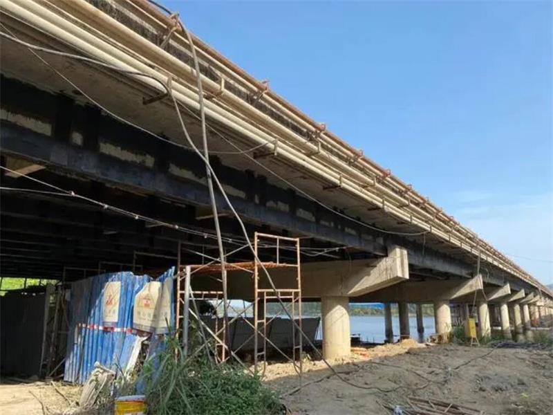 泰州桥梁加固施工